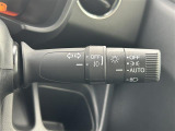 【オートライト(AUTO)】外の明るさをシステムが感知して、自動でヘッドライトが点灯します!ヘッドライトをつけ忘れを防ぐ便利機能です。