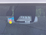 【トヨタセーフティセンス】走行中に前方の車両等を認識し、衝突しそうな時は警報とブレーキで衝突回避と被害軽減をアシスト。より安全にドライブをお楽しみいただけます。