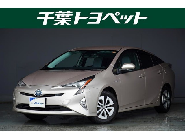 プリウス 1.8 A E-Four 4WD 