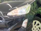 【LEDヘッドライト】悪天候や夜間走行時も良好な視界を確保し安心して運転できる高輝度LEDヘッドライトを装備!点灯速度が早く、消費電力も抑えられています。