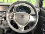 【純正革巻きステアリング】上質な革を使用することで、手にしっかり馴染みとても運転しやすいハンドルです♪