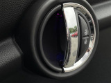 ぜひ厳選したドイツプレミアムブランドのお車を、見て・触って・比べてください!
