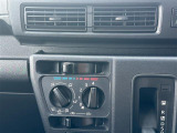 気になる車はすぐにお問い合わせください!画面右側の0066から始まる無料ダイヤルからお問い合わせ下さい!専門スタッフがお車のご質問にお答えいたします!