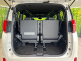 普段のお買い物や通勤、送迎等に十分な荷室スペースを確保しております。セカンドシートを倒すと、大きな荷物の積載も可能です♪