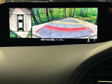 【360°ビューモニター】専用のカメラにより、上から見下ろしたような視点で360度クルマの周囲を確認することができます☆死角部分も確認しやすく、狭い場所での切り返しや駐車もスムーズに行えます。