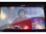 メモリーナビフルセグTVついています!CDとDVD再生できます!