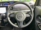 【純正革巻きステアリング】上質な革を使用することで、手にしっかり馴染みとても運転しやすいハンドルです♪