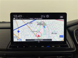 【純正11.4インチナビ】専用設計で車内の雰囲気にマッチ!ナビ利用時のマップ表示は見やすく、いつものドライブがグッと楽しくなります!