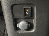 【シートヒーター】寒い日に重宝するシートヒーター!エアコンより早く温まってくれるので寒がりの人も安心ですね♪エアコンの温風は乾燥するから苦手、という方にもをおすすめです。