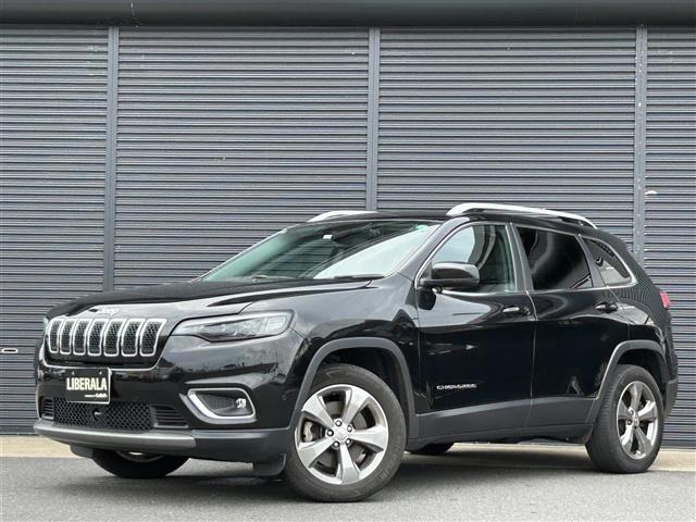 チェロキーリミテッド 4WD4WD 本革シート