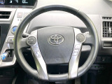 【純正革巻きステアリング】上質な革を使用することで、手にしっかり馴染みとても運転しやすいハンドルです♪