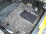 みなさまのお車選びのお手伝いをさせてください!スタッフ一同心よりご来店、お問い合わせをお待ちしております!