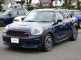 当店の中古車をご覧いただき、ありがとうございます!MINI クロスオーバー ジョンクーパーワークス ALL4のご紹介です!