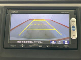 見にくい後方をモニターに映してくれるバックモニター搭載!駐車時にとても便利な機能です♪