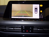 カラーバックモニター搭載しています。リアの映像がカラーで映し出されますので日々の駐車も安心安全です。