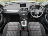 Q3 2.0 TFSI クワトロ 180PS 4WD 4WD 修復歴無し