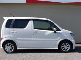 安心のトヨタ認定中古車をはじめ様々なラインナップをご用意しています。