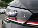 デイライト機能付き先進のIQ.LIGHT搭載 22個のLEDライトが前方の道路状況を検知し照射エリアを広域に確保