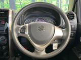 【純正革巻きステアリング】上質な革を使用することで、手にしっかり馴染みとても運転しやすいハンドルです♪