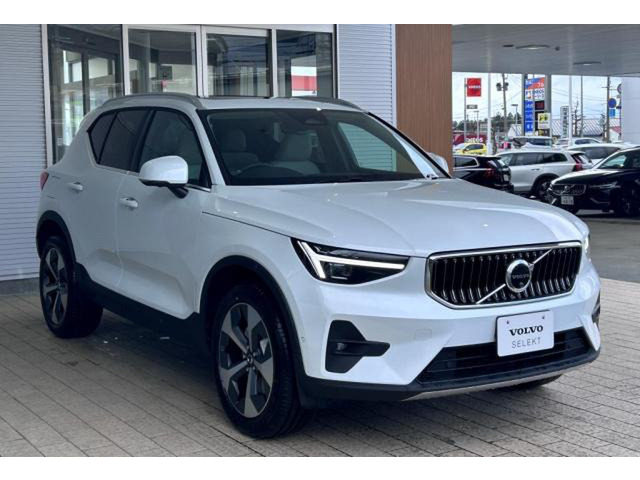 XC40 ウルトラ B4 AWD 4WD 