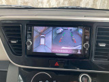 アラウンドビューモニター装備!空から見ているような映像によって不慣れな場所での車庫入れや縦列駐車等はもちろん狭い道でのすれ違いも安心♪