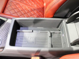 正規ディーラー (株)ファーレン古都 Audi京都南のお車をご覧いただき有難うございます。気になる点やご相談などお気軽にお問い合わせくださいませ。