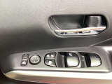 運転席のパワーウィンドゥ等操作部