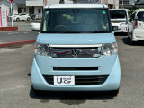当社の査定士が直に査定し、入庫したお車なので、自信を持ってお勧め出来、また安心してお乗り頂けます!(支払総額は、車検又は法定点検に掛かる費用や、税金・登録手数料等が含まれた、店頭納車での総額です)