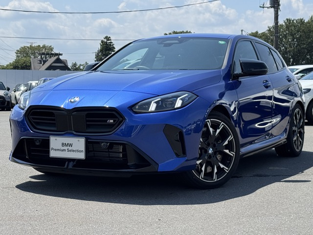 1シリーズM135 xドライブ 4WD
