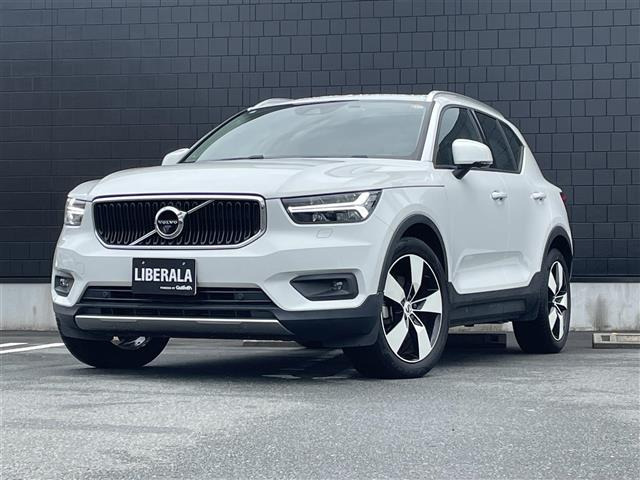 XC40T4 モメンタムサンルーフ 修復歴無し