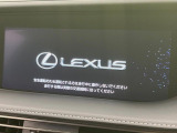 【メーカー純正ナビ】インテリアに溶け込むスタイリッシュな「専用設計」メーカーナビを装備♪視認性や操作性など基本性能にも優れ、より上質なカーライフをお楽しみいただけます。