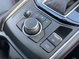 【オートブレーキホールド機能】信号待ちや渋滞、坂道などでの停車時に、ブレーキペダルから足を離しても自動的に停車状態を保持してくれます!