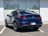 X4 M40i 4WD 