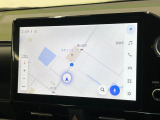 【10.5インチナビ】高級感とインパクトのある大画面ナビを装備。各種オーディオ操作はもちろん、スマホ連携もできる利便性の高いナビです♪