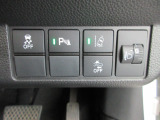 パーキングセンサーを装備しています。全車、弊社専門スタッフによる内外装クリーニングを実施しております。綺麗な状態でご納車いたします。