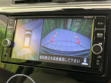 【アラウンドビューモニター】専用のカメラにより、上から見下ろしたような視点で360度クルマの周囲を確認することができます☆死角部分も確認しやすく、狭い場所での切り返しや駐車もスムーズに行えます。