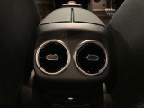 認定中古車フェア期間中はお買い得な特典をご用意しております。ご検討中のお客様はぜひ当店スタッフまでお問い合わせ下さい。
