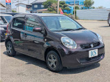 年式相応ですが、納車時にできる限りキレイに納車させて頂きます。どうしても気になる所があれば、ご相談の上低価格にてお直し致しますので何なりとお申し付けください。