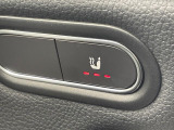 ●フロントシートヒーティング:運転席・助手席共に三段階で調節が可能なシートヒーターを装備しております。季節を問わず快適にご使用いただけます。