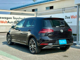 高強度ボディ×衝撃吸収構造で、万が一にも備えた安心設計。Volkswagenならではの安全性能です。