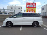 すべての車に外装のコーティングと各種ルームクリーニングを施工いたします!外装も内装も愛車はいつもピカピカキレイが気持ちいいですね♪