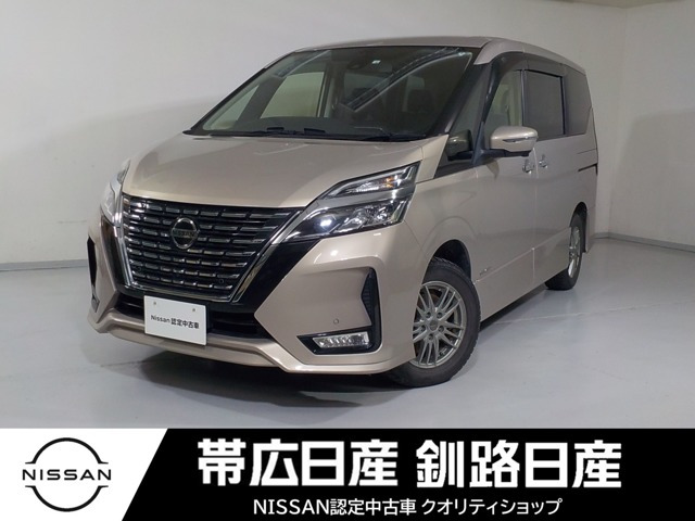 セレナ 2.0 ハイウェイスター V 4WD 