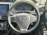 【ステアリングスイッチ】運転中、前方から目線をそらすことなく、オーディオ等の操作が可能な便利機能!安心&快適なドライブを演出してくれます♪