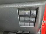 オートマチックハイビームとは、先行車や対向車のライトを認識し、ハイビームとロービームを自動で切り替える機能です。夜道の視界を確保します。詳細は販売店スタッフまでおたずねください。