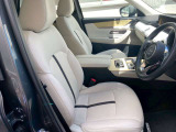 【運転席10Wayパワーシート&ドライビングポジションメモリー機能】運転手にあったシートパターン設定可能です。