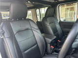 ラングラー アンリミテッド サハラ 4WD 本革シート