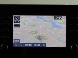 ディスプレイオーディオを装備。スマホとクルマをつなぐことで、これまでのナビに加えて、いろんなサービスが楽しめます