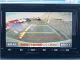 バックガイドモニターで、後方を確認しながら安心して駐車することができます。運転初心者も熟練者も必須の機能ですよ!