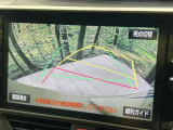 【バックカメラ】駐車時に後方がリアルタイム映像で確認できます。大型商業施設や立体駐車場での駐車時や、夜間のバック時に大活躍!運転スキルに関わらず、今や必須となった装備のひとつです!