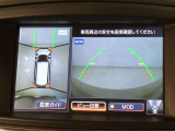 パノラミックビューモニター(全周囲モニター)です☆おクルマを空から見たように表示します。